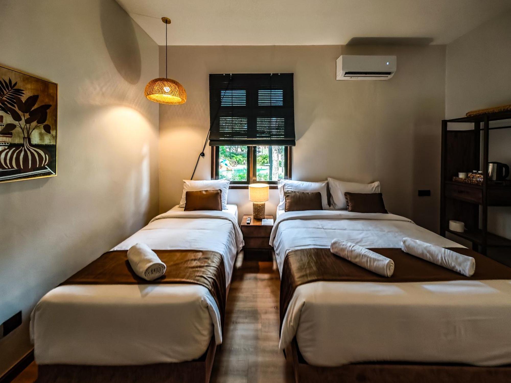 Mulyo Hotel 포트딕슨 외부 사진
